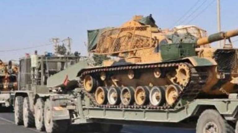 Τουρκικά ΜΜΕ: Η Άγκυρα μεταφέρει 40 τανκς από την Συρία στον Έβρο [Εικόνες- Βίντεο]