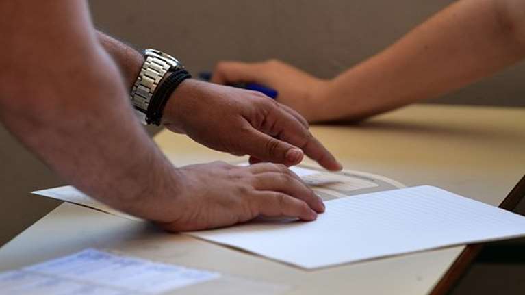 Πανελλαδικές 2021: Με σχολές δύο ταχυτήτων- Σε ποιες θα μπει ο &quot;κόφτης&quot; της βάσης του 10