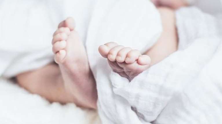 &quot;Πάγωσε&quot; η Γαλλία: Νοσηλεύτρια κατηγορείται για σεξουαλικές επιθέσεις σε βρέφη και παιδική πορνογραφία