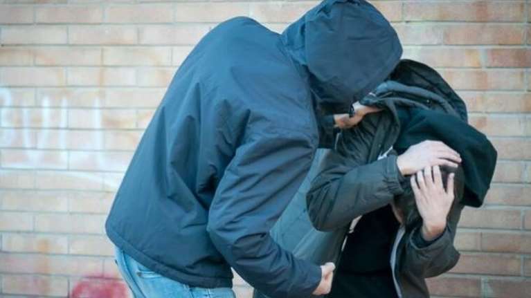 Αγία Παρασκευή: Διώκονται για κακούργημα για τον ξυλοδαρμό του 14χρονου οι ανήλικοι - Δίωξη για παραμέληση στους γονείς