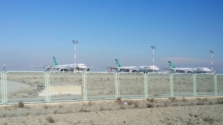 Αντίστροφη μέτρηση για την ηχηρή επίθεση του Ισραήλ: Ακυρώνονται όλες οι πτήσεις στα αεροδρόμια του Ιράν από τις 21:00