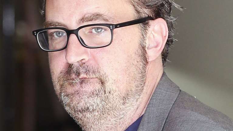 Μάθιου Πέρι: Αντικαταθλιπτικά και αγχολυτικά βρέθηκαν στο σπίτι του - Εν αναμονή της επίσημης αιτίας θανάτου