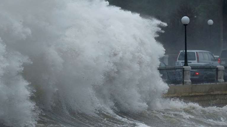 Αρναούτογλου: Πού θα "χτυπήσει" αύριο  η κακοκαιρία Atena - Σαρωτικοί άνεμοι, ίσως και πάνω από 9 μποφόρ απόψε