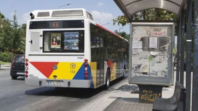 Θεσσαλονίκη: Περίμενε στη στάση και την παρέσυρε μεθυσμένος οδηγός – &quot;Σε μια στιγμή άλλαξε η ζωή μου&quot;