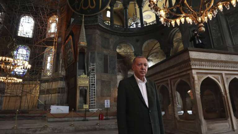 Εκθεση &quot;φωτιά&quot; Στέιτ Ντιπάρτμεντ για Τουρκία: Καταγγέλλει περιορισμούς και πιέσεις στο Πατριαρχείο - Τι λέει για Χάλκη και Αγία Σοφία