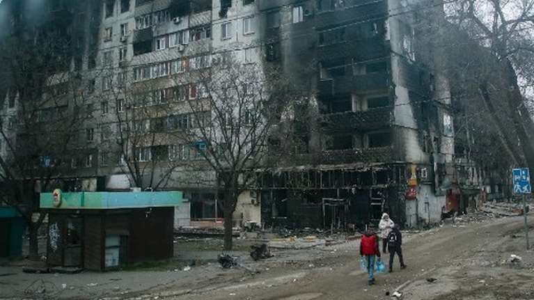 Τελεσίγραφο των Ρώσων στους Ουκρανούς της Μαριούπολης: "Παραδοθείτε για να σώσετε τη ζωή σας"