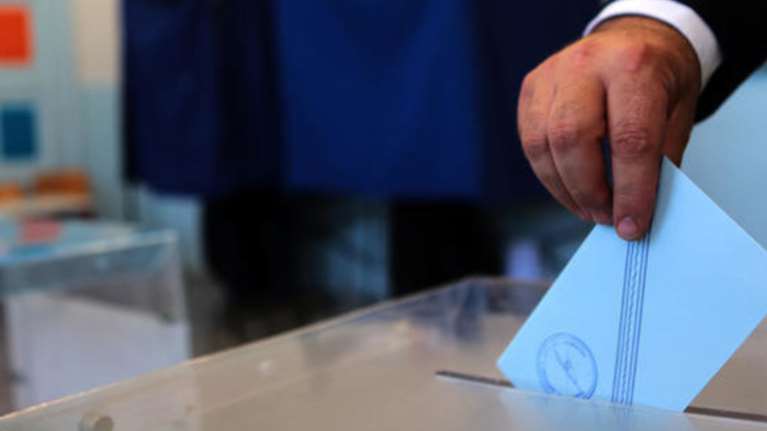 Δημοσκόπηση Alco: Μπροστά με 8,1% η ΝΔ - Η ακρίβεια το μεγαλύτερο πρόβλημα για το 60% των πολιτών