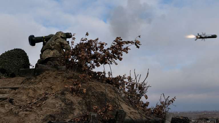 Νύχτα τρόμου στο Κίεβο: Ισχυρές εκρήξεις - Φόβοι για εισβολή των Ρώσων ακόμη πριν τις νέες συνομιλίες [εικόνες-βίντεο]