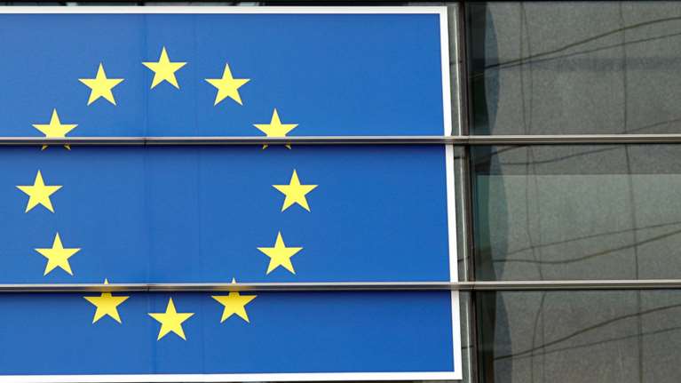 Συμφωνία στο Eurogroup: Φτηνά δάνεια χωρίς μνημόνια στις χώρες που &quot;χτυπήθηκαν&quot; από τον κορονοϊό