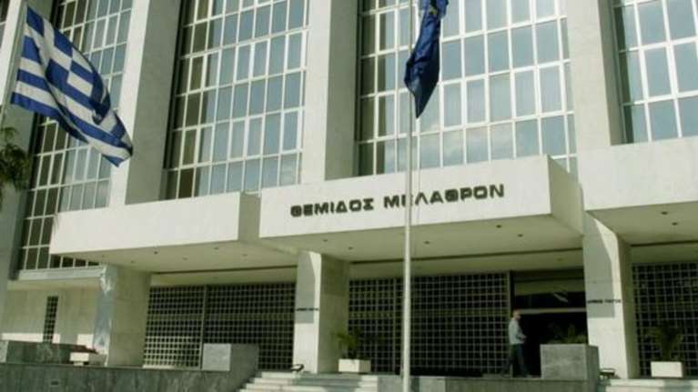 Βροχή αντιδράσεων για την πρωτοφανή δήλωση του Αντιπροέδρου του Αρείου Πάγου: Οδηγείται σε αυτοεξαίρεση - Τι λένε συνταγματολόγοι