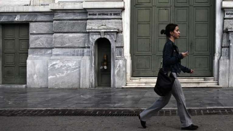 Τράπεζες: Ποιοι θα κερδίσουν και πόσα από τις ρυθμίσεις των δανείων - Αναλυτικά παραδείγματα