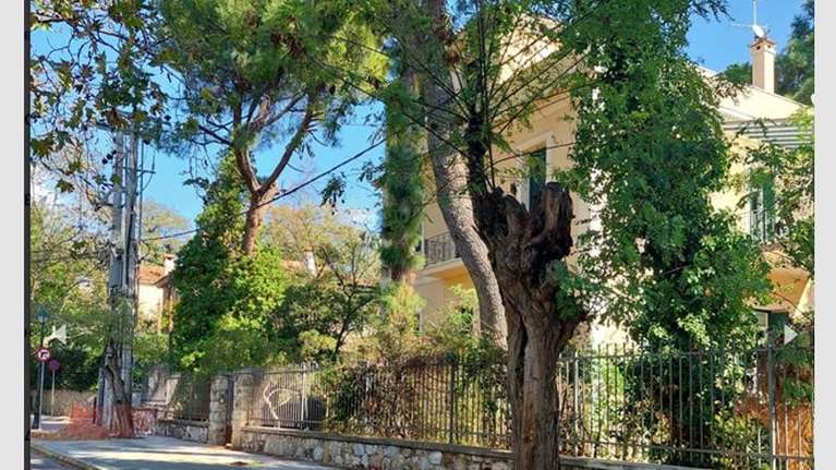 Σε νέα χέρια η πολυτελής κατοικία Εμφιετζόγλου στην Κηφισιά και οι ιδιοκτησίες Αγούδημου