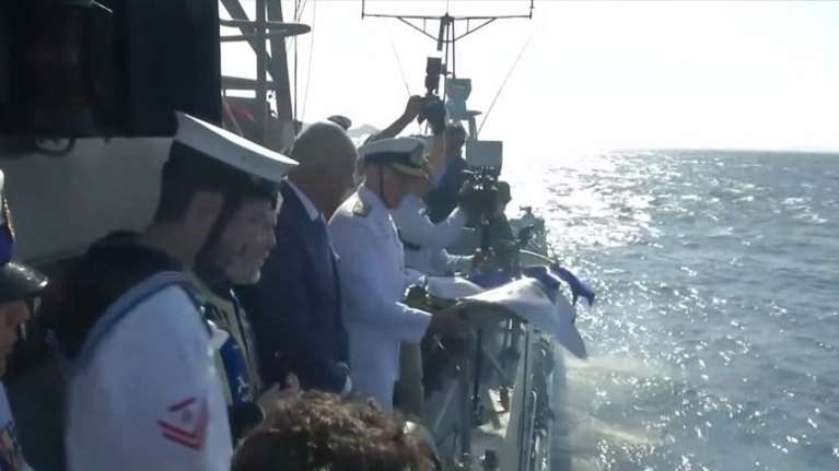 Στην Τήνο ο Δένδιας για τον εορτασμό της Κοιμήσεως της Θεοτόκου και την επέτειο τορπιλισμού του καταδρομικού &quot;Έλλη&quot; [βίντεο]