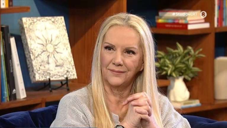 &quot;Έσπασε&quot; η Έλντα Πανοπούλου: Δεν ήθελα τη ζωή μου, ήθελα να &quot;φύγω&quot;- Τα στερεότυπα και οι συμβουλές των Βλαχοπούλου-Βουτσά