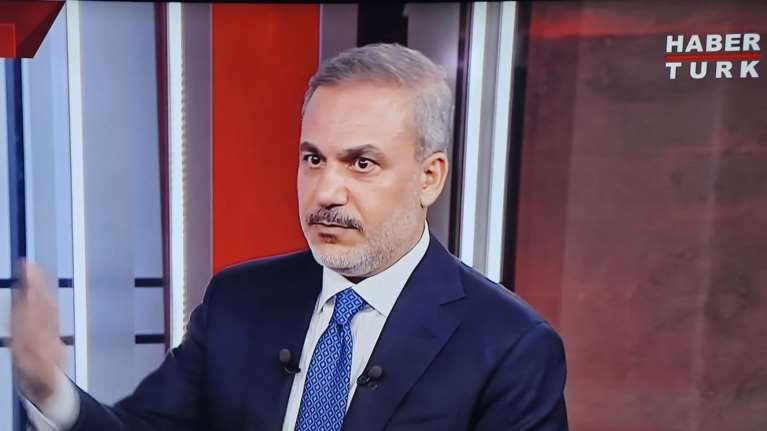 Πρόκληση από Φιντάν: Ελλάδα και Κύπρος θα πληρώσουν ακριβά τη στήριξη στο Ισραήλ