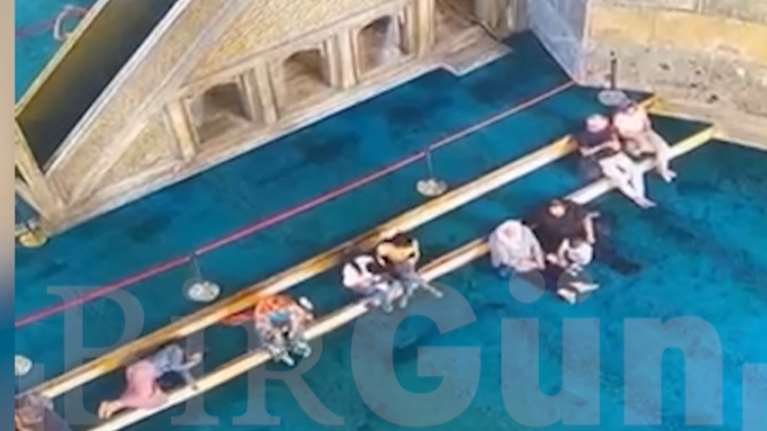 Αγία Σοφία: Θραύσματα πέφτουν από τον τρούλο - Σε κίνδυνο το μνημείο - Βίντεο από τη στιγμή που αποκόπτονται κομμάτια