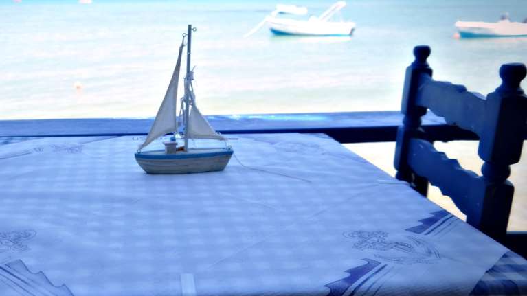 Οι περιοχές που κάνουν πρωταθλητισμό στη φοροδιαφυγή - Εστιατόριο στην Κρήτη έκρυψε... 18.500 αποδείξεις