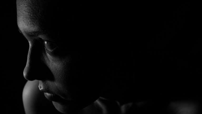 Ενδοοικογενειακή βία - Τρομακτικοί αριθμοί: 28 περιστατικά την ημέρα και άλλα τόσα &quot;κρυφά&quot; [πίνακες]