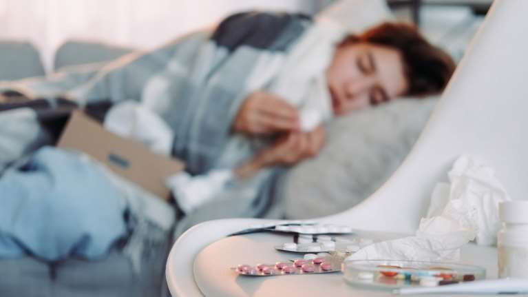 Πόσο σοβαρή είναι η παραλλαγή H3N2 της "σούπερ γρίπης"; - Τα συμπτώματα και πώς θα προστατευτούμε