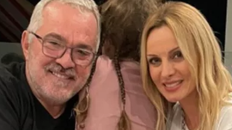 Η Ηλέκτρα Λύρα ταξίδεψε με τους γονείς της στην Αμερική: Οι υπέροχες φωτογραφίες και το εντυπωσιακό ύψος της 11χρονης