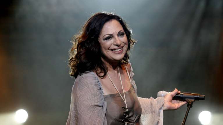 Η Χάρις Αλεξίου έχει γενέθλια: Αποκάλυψε την ηλικία της με ένα ξεχωριστό μήνυμα [βίντεο]