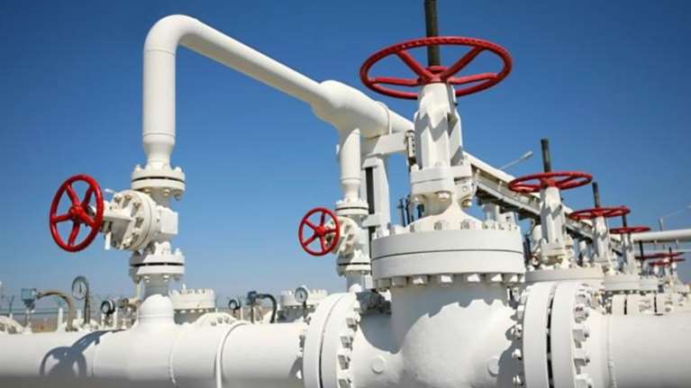 Φυσικό αέριο: Έκτακτη σύσκεψη στο Μαξίμου - Η ρωσική Gazprom έκλεισε τη στρόφιγγα σε Πολωνία και Βουλγαρία
