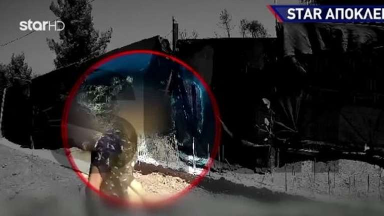 Βίντεο ντοκουμέντο από το πλιάτσικο Ρομά σε καμένες περιουσίες της Πεντέλης -  Η στιγμή που άνδρας αρπάζει ό,τι βρει