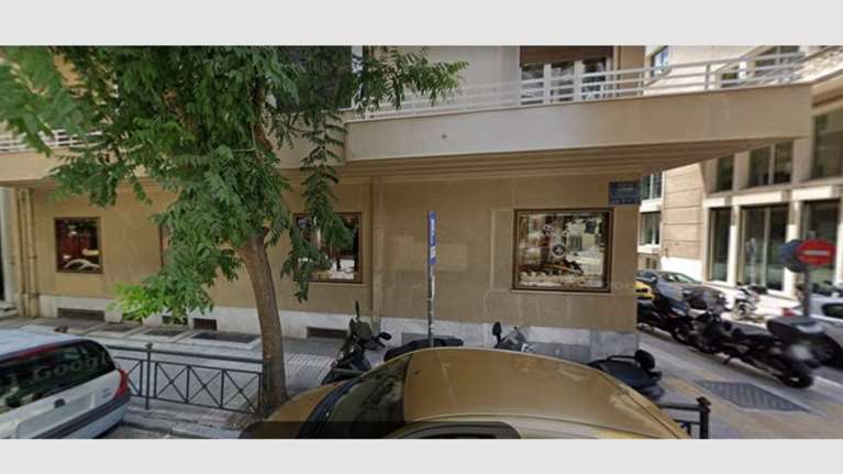 Galerie Tsangarakis: Μία νίκη και μια ήττα για το κοσμηματοπωλείο σε σημείο &quot;φιλέτο&quot; στο Κολωνάκι που βγαίνει στο σφυρί