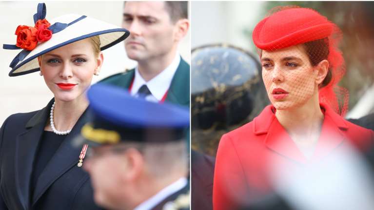 &quot;Νονές&quot; με κοστούμια η πριγκίπισσα Σαρλίν και η Σαρλότ Κασιράγκι: Τα κομψά looks στο λιμάνι του Μονακό