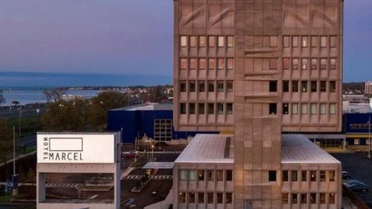 Hotel Marcel προς τιμήν του αρχιτέκτονα Marcel Breuer - Το σημαντικό μπρουταλιστικό κτήριο