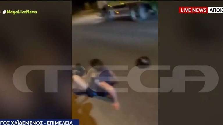 Κέρκυρα: Βίντεο ντοκουμέντο - Μηχανή πέφτει πάνω σε περιπολικό - Δύο 20χρονοι τραυματίες