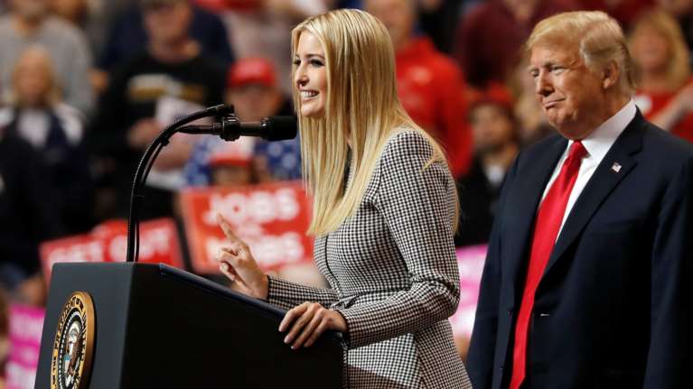 Αποκαλύψεις για τον Τραμπ: Τα σεξιστικά σχόλια για την κόρη του, Ιβάνκα, και τις γυναίκες του Λευκού Οίκου