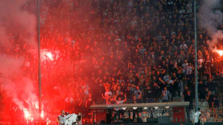 Νεκρός 45χρονος οπαδός του ΠΑΟΚ έξω από την Τούμπα: Υπέστη ανακοπή