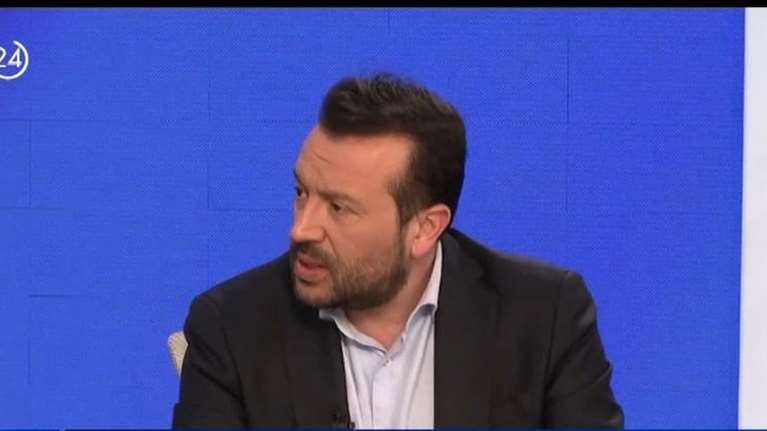 Ν. Παππάς: Υπήρχε προετοιμασία με τα άλλα κόμματα για την πρόταση δυσπιστίας πριν το δημοσίευμα - "Φαντασιώσεις", λέει το ΠΑΣΟΚ