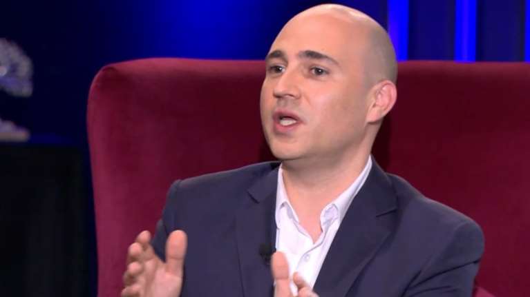 Μπογδάνος για Λατινοπούλου: Μπουρδουκλωμένες και απρόσεκτες οι δηλώσεις της - Τι είπε για τις αξύριστες μασχάλες