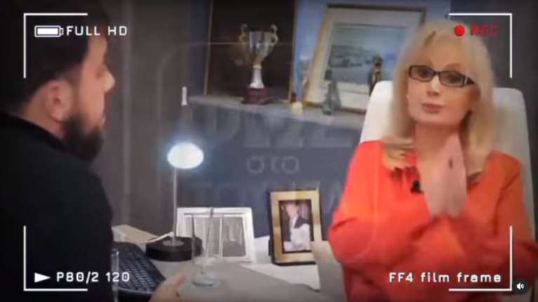 Αγγελική Νικολούλη: &quot;Μου έχεις βγάλει τη Ρούλα αγία...&quot; - Το πρώτο τρέιλερ για την εκπομπή της Παρασκευής [Βίντεο]