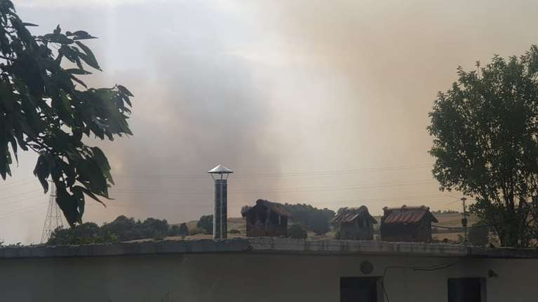 Μάχη με τις φλόγες στα Γρεβενά: Εκκενώθηκαν πέντε οικισμοί - Φουντώνει η φωτιά [εικόνες-βίντεο]