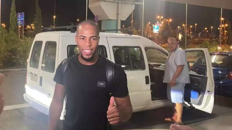 ΑΕΚ: Ανακοινώνει Σιντιμπέ και &quot;φουλάρει&quot; για Λεωφόρο