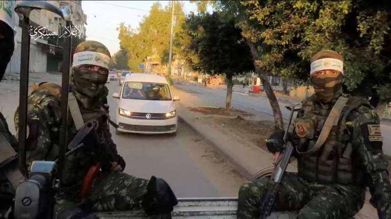 Αποκάλυψη: Οι τρομοκράτες της Χαμάς βίαζαν και άνδρες εκτός από γυναίκες το φρικτό πρωινό της 7ης Οκτωβρίου