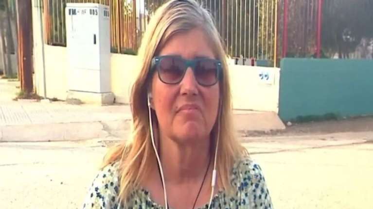 "Εγώ συμφωνώ με τη μητέρα μου": Τι λέει η κόρη της δασκάλας στο Λουτράκι που κατήγγειλε 6χρονο για θωπεία