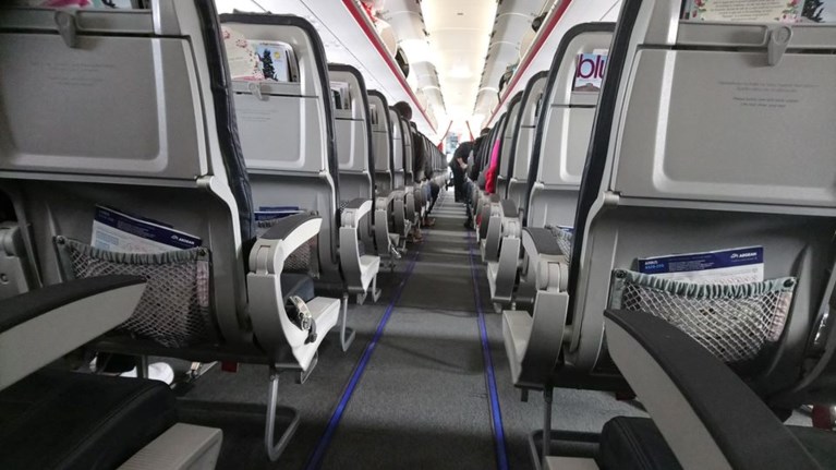 αεροπλανο αυγερη