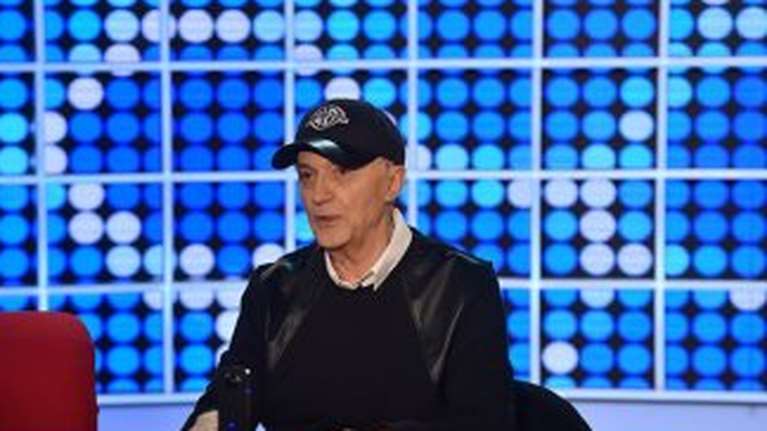 Ο Νίκος Μαστοράκης σχολιάζει την &quot;κόκκινη&quot; Πόπη: &quot;Παραπλανούσε τους θεατές των καναλιών ως ακομμάτιστη&quot;