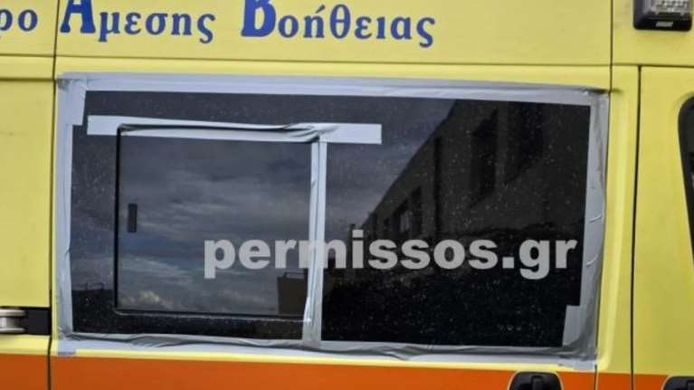 Θήβα: Ρομά κάλεσαν για πλάκα ασθενοφόρο και του επιτέθηκαν με πέτρες