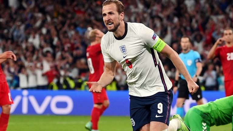 Euro 2020: &quot;It&#39;s coming home&quot; - Στον τελικό η Αγγλία, 2-1 τη Δανία στην παράταση [Βίντεο]