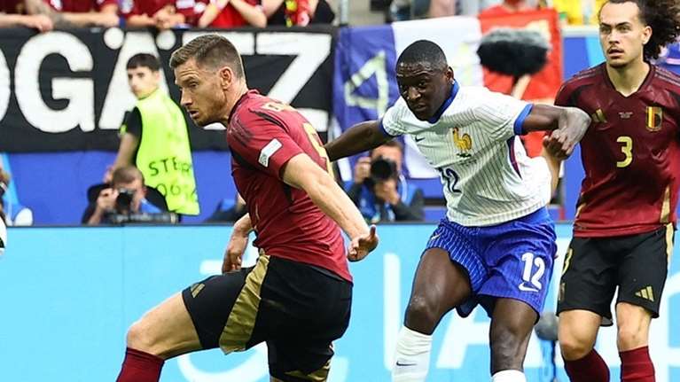 Euro 2024: Η Γαλλία λυτρώθηκε με αυτογκόλ και πέρασε στους &quot;8&quot;