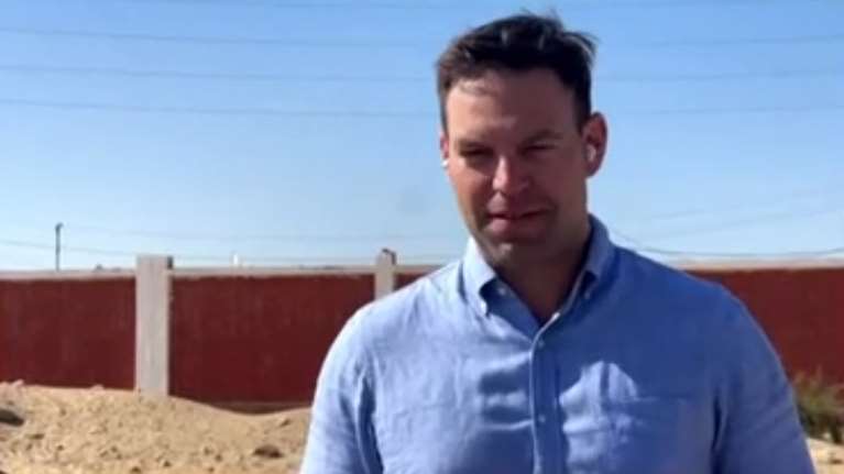 Στη Μονή Σινά ο Κασσελάκης: Δικαιολογημένη η ανησυχία για το αν η κυβέρνηση λέει όλη την αλήθεια