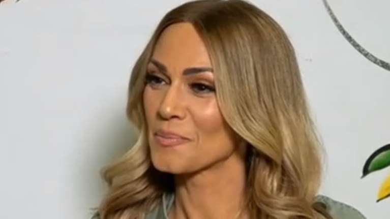 Η Έλλη Κοκκίνου αποκάλυψε πρώτη φορά την αισθητική επέμβαση που έκανε: &quot;Η ηλικία φέρνει ατέλειες&quot;