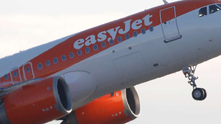 Πτήση τρόμου της EasyJet από Κέρκυρα για Λονδίνο: Αναγκαστική προσγείωση στη Ρώμη, δύο τραυματίες αεροσυνοδοί