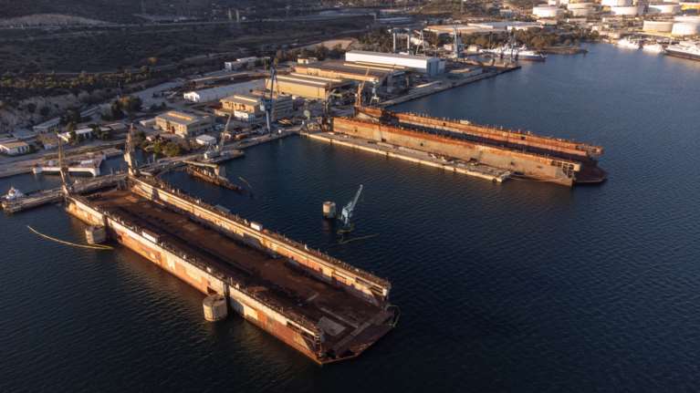 Τι θέλουν οι Αμερικανοί στην Ελευσίνα - Η κόντρα με τους Κινέζους της Cosco