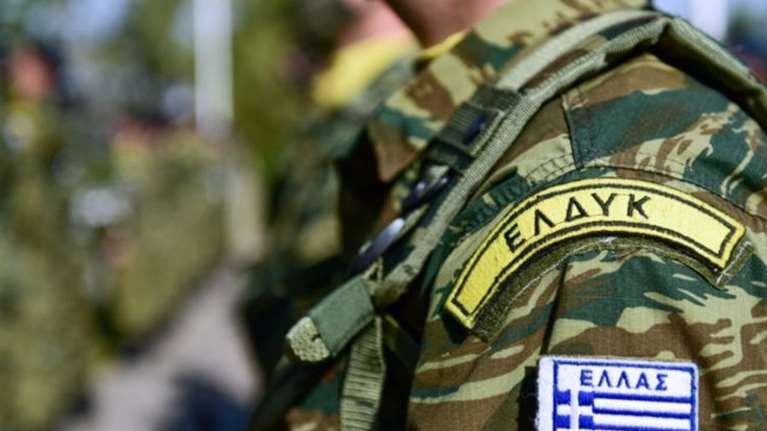 Κύπρος: Τραυματισμός Έλληνα οπλίτη της ΕΛΔΥΚ - Του έσκασε χειροβομβίδα στα χέρια